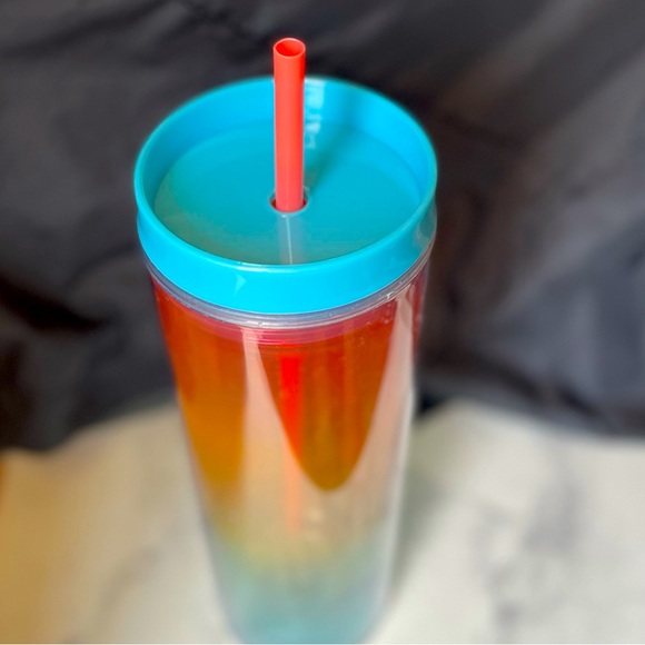 Plastic skinny tumbler - Picture 3 of 4